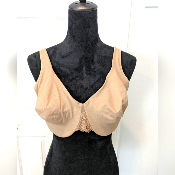 Other - Women's Size 42 DD Bra New